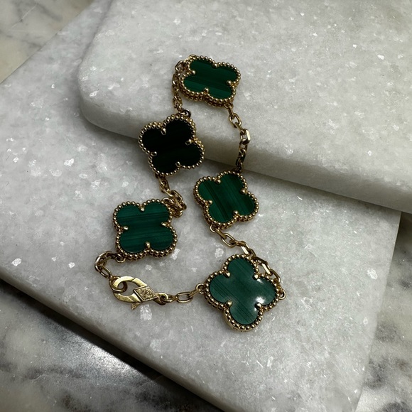 Van Cleef & Arpels Vintage Alhambra bracelet, 5 motifs, 18K yellow gold, malachi - Picture 8 of 12